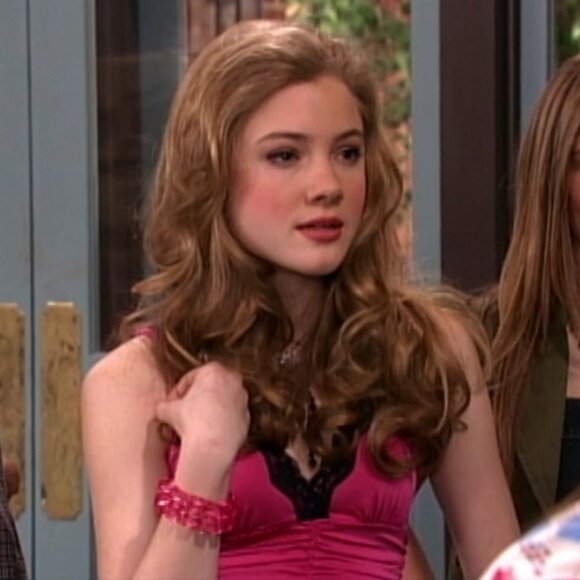 RARE 2000s Forever 21 V-Neck Top ASO Gigi Hollingsworth - Picture 9 of 10